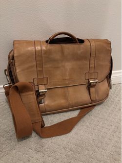 Kenneth Cole Reaction Tan Leather Messenger Bag