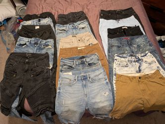 Men's clothes size 29-32 pants, small and medium tops