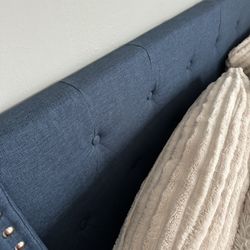  Queen Bed Frame (not Matress)