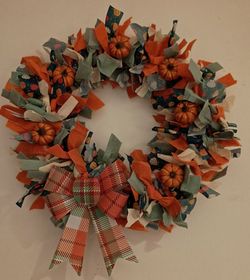 Homemade small wreath