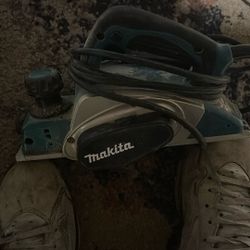 Makitta Plainer 