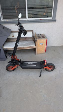 Hiboy DM2 Scooter.