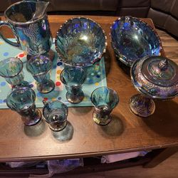Vintage  carnival glass set