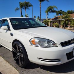 Chevy Impala, Clean Title, Smogged, 22"rims, Low Miles, Runs And Drives Great 