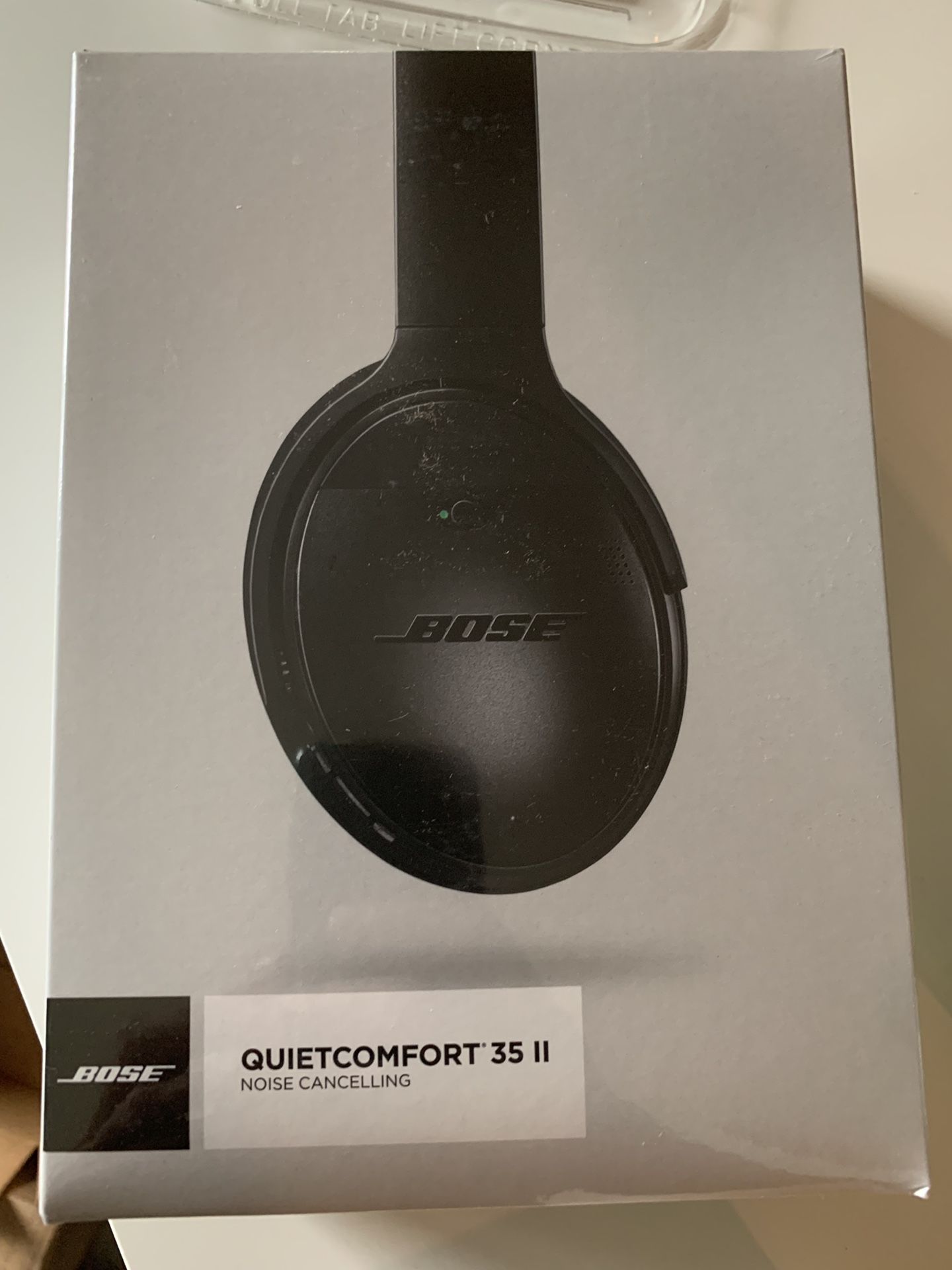 New Bose QuietComfort 35 II Sealed