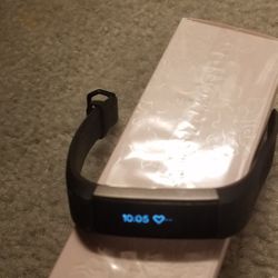 Alta Fitbit Hr Open Box New