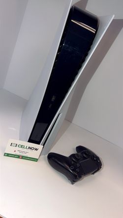 PlayStation 5 - white