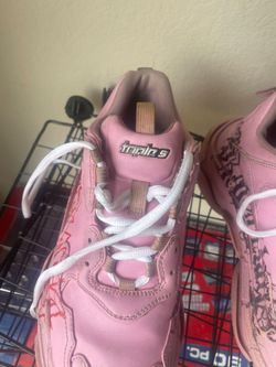 Women's shoes
