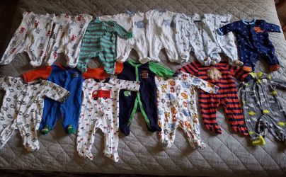 Baby outfits 0-3 months