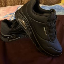Skechers