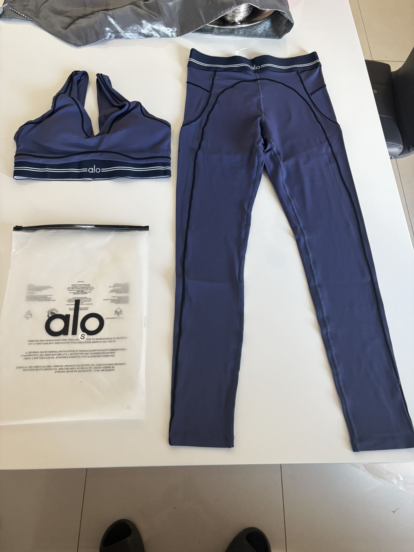 Alo Set Size S