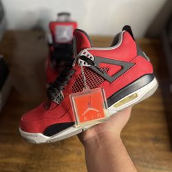 Toro 4s (2013)