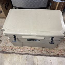 Ice Chest 