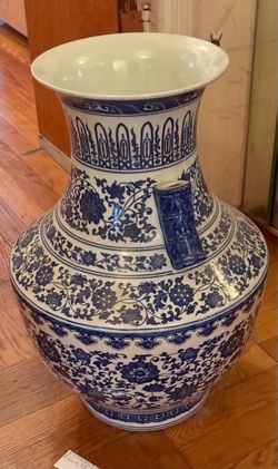 Large Blue and White Porcelain Vase