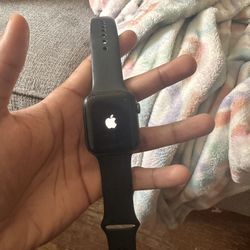 Apple Watch Series 4