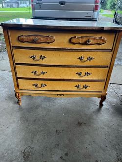 Oak & Ivory Chest of Drawers