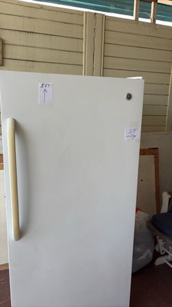 Vendo Frizzier en muy buenas condiciones $80 puedes hacer ofertas.