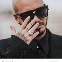 Louis Vuitton Cyclon Sunglasses 