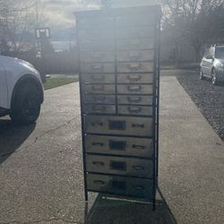 Metal Drawer Cabinet 