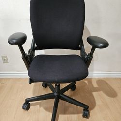 Steelcase Leap v1 Office Chair