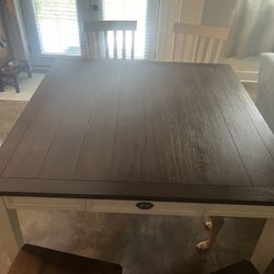 Farmhouse Table