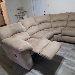 Sectional 2 Recliners