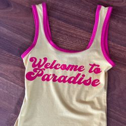 Welcome To Paradise! Women’s Yellow With Pink Trim Tank Top Extra Small Brand New