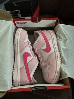 Dunk Low Triple Pink