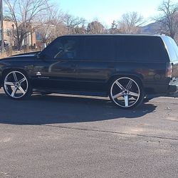 2000 Chevrolet Tahoe