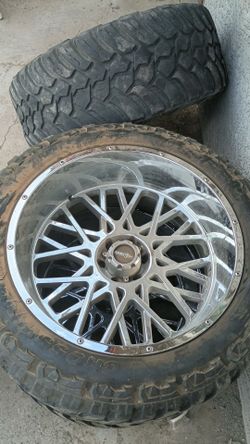 Set of 24 inch wheels