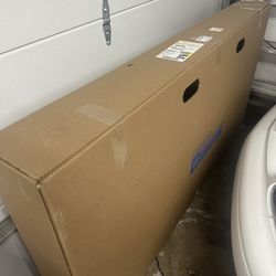 Malibu 2013 Hood Insulator & Mounting Clips