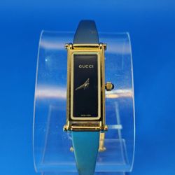 Vintage 1992 Gucci 1500L Swiss Made Tank Women's Quartz Bangle Watch With COA