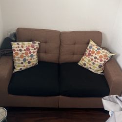 2 Sofas