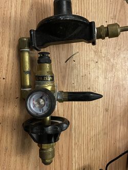 Helium Balloone And Foil Balloone Inflater With Pressure Gauge
