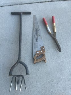 Garden Equipment Saw Hedge And Garden Claw