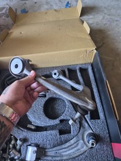 2021 gmc sierra stock upper control arms