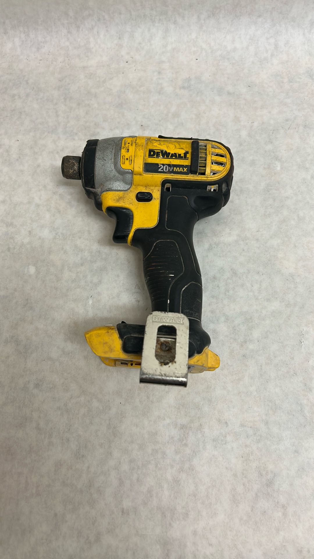 Dewalt quarter inch impact driver tool only