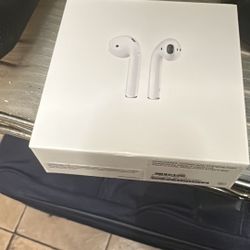 AirPods