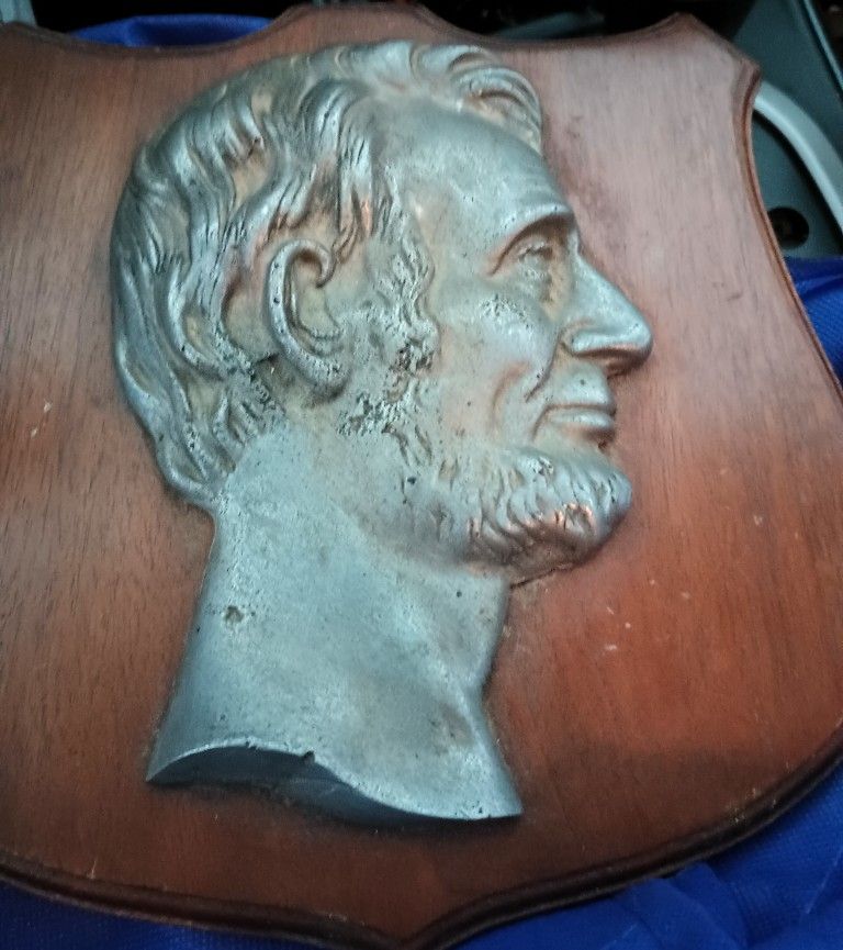 Abraham Lincoln Wall Plaque on Oak • Cast Pewter Bust • Antique from 1929 