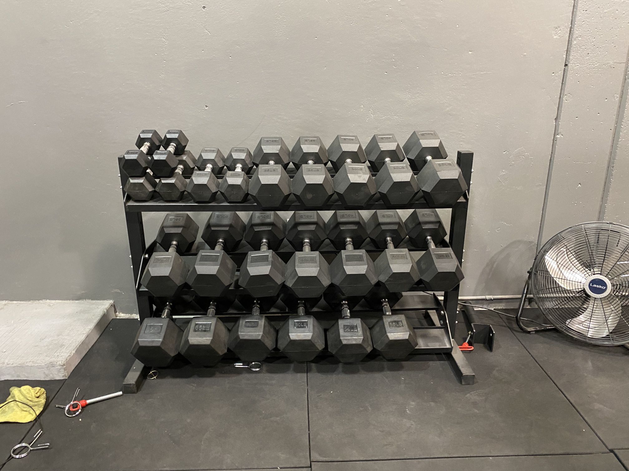 10-65lbs Dumbbell With Rack