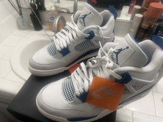 Military blue 4s