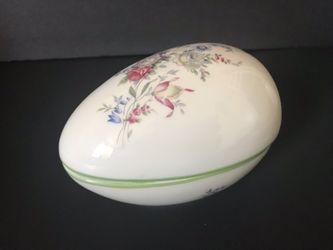 Porcelain Egg Trinket