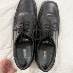  Black Men’s Dress shoes - Dockers Size 12 