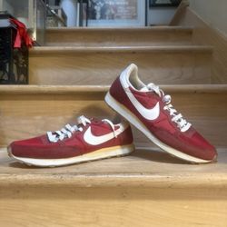Nike Challenger OG Trainers/Running Shoes - Gym Red