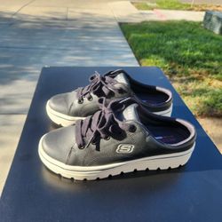 Ladies Schetchers Slip Ons