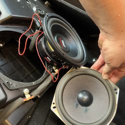 6.5” Subwoofers . Bajos