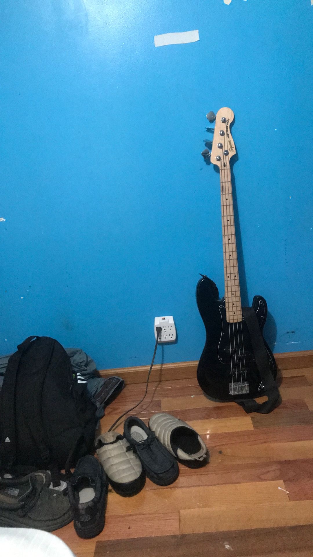 Fender Bass