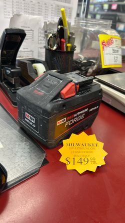 Milwaukee M18 RedLithium Forge HD12.0 Battery