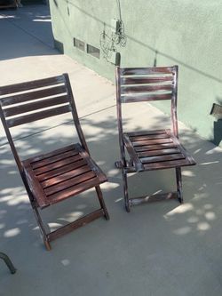 Folding chairs