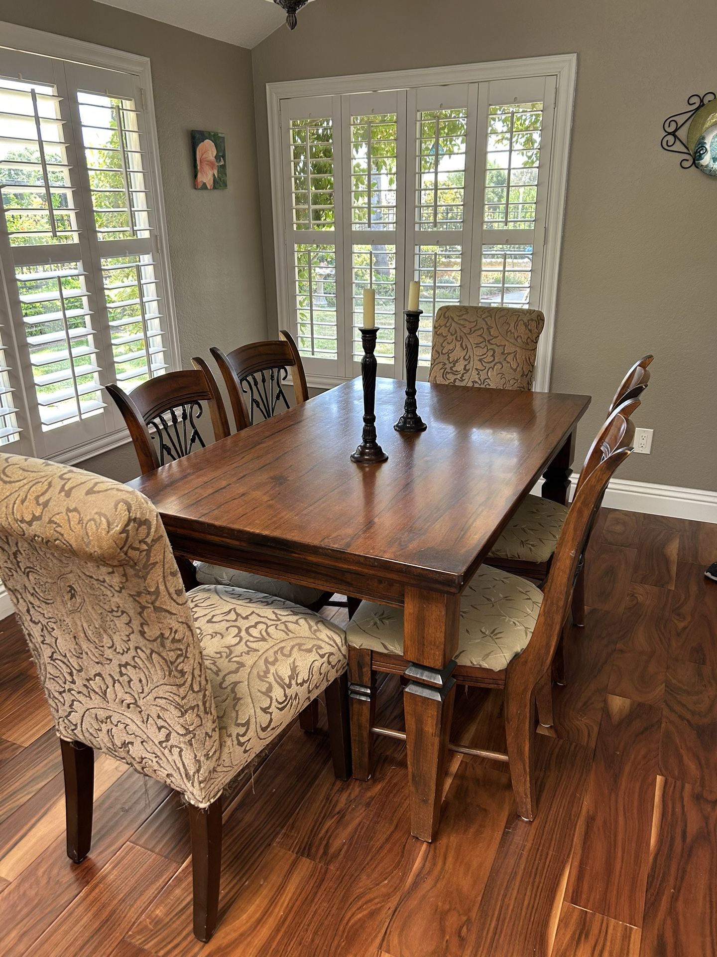 Dining Table With Chairs